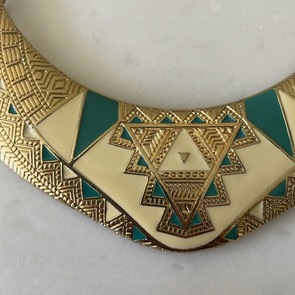 + SPARKLING SAGE + Tribal Necklace - Picture 5 of 8